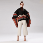 Motifs chic poncho cachemire