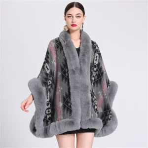 Manteau poncho femme imitation fourrure