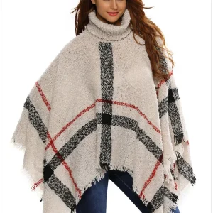 Poncho femme en maille rayée