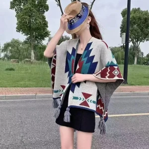 Poncho femme bohème effet laine